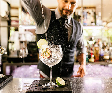 Cocktail Making & Canapes